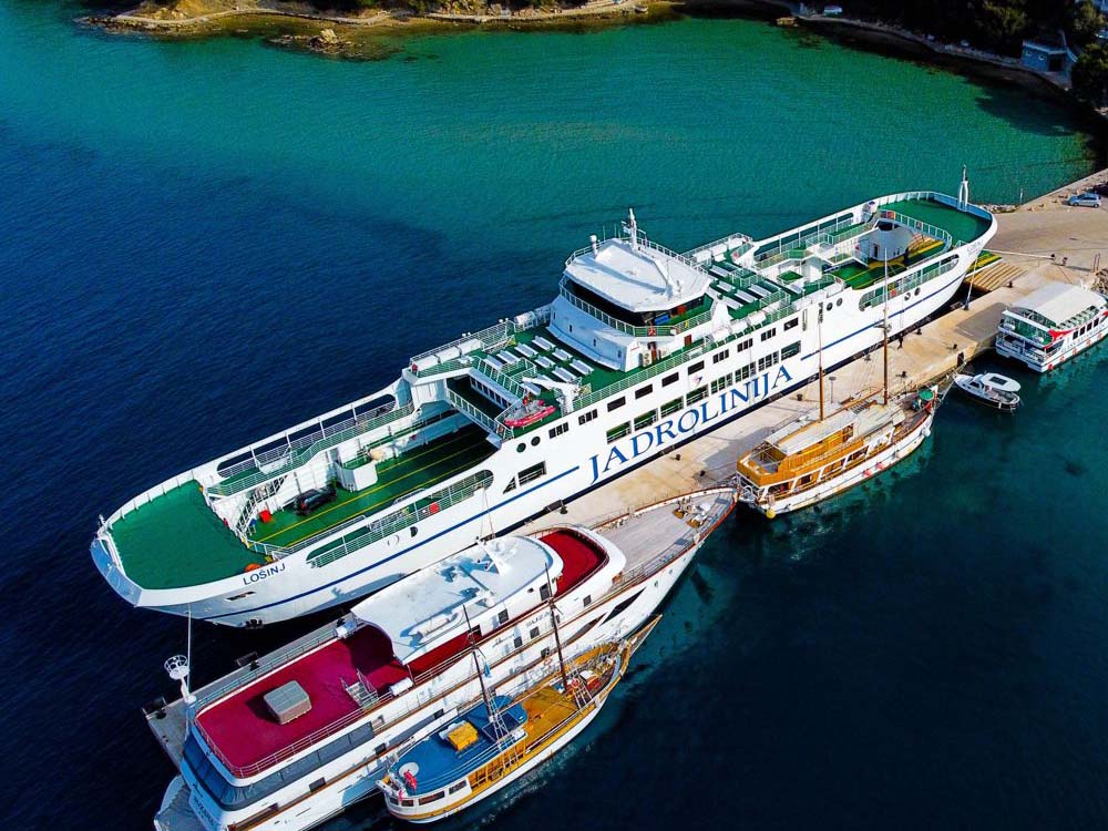 Ferry Lopar Valbiska