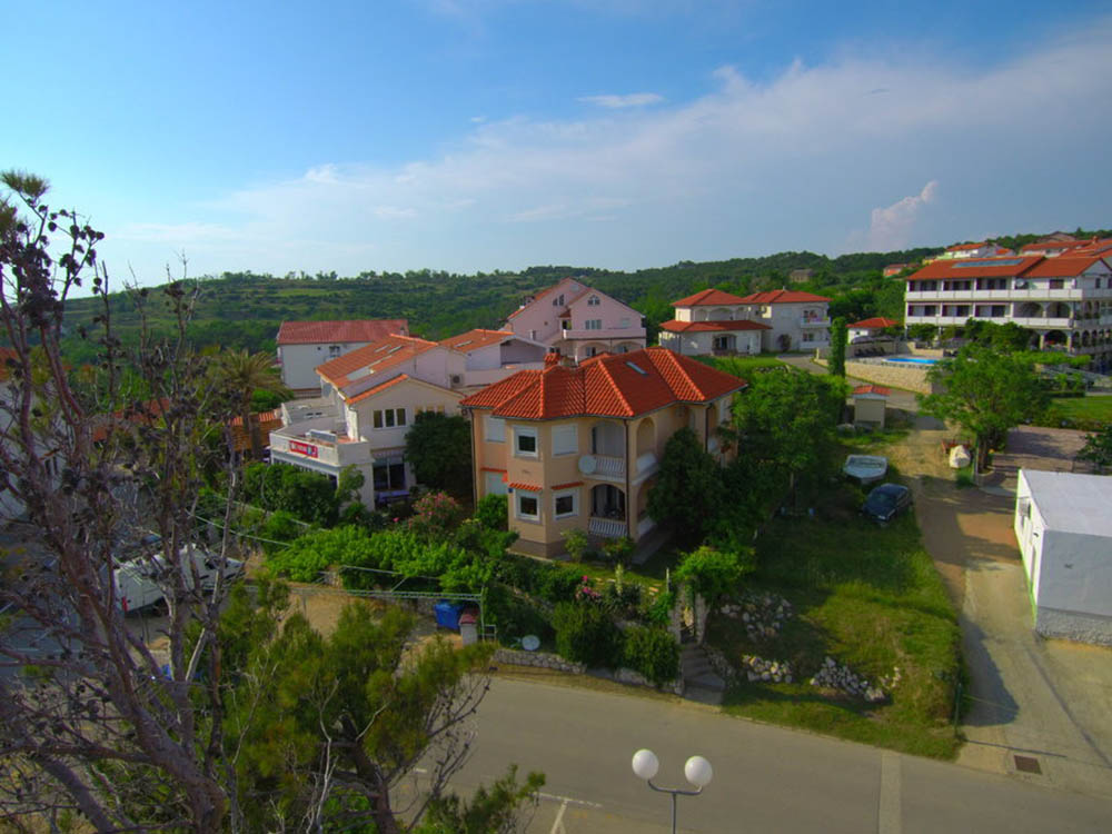 Apartmani Mira Zoki Lopar - kuća Zoki